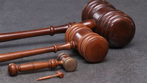 what is the hammer used by a judge called