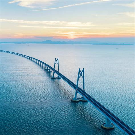 what is the longest sea bridge
