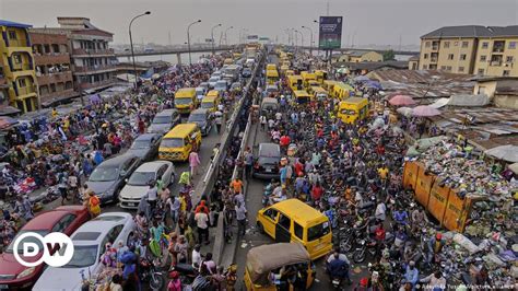 what is the population of lagos 2023