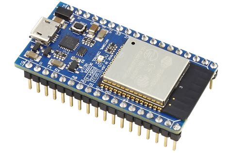 what is the range of esp32 wifi module