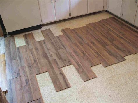 what is the square foot price to install laminate flooring