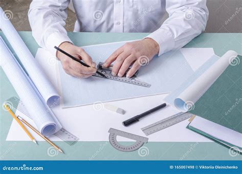 What Is The Use Of Pencil In Drafting