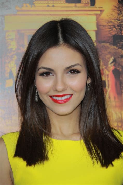 what is victoria justice ethnicity