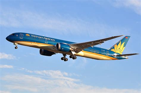 what is vietnam airlines