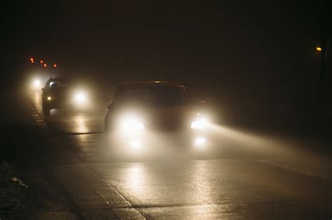 What Light To Use When Driving In Fog