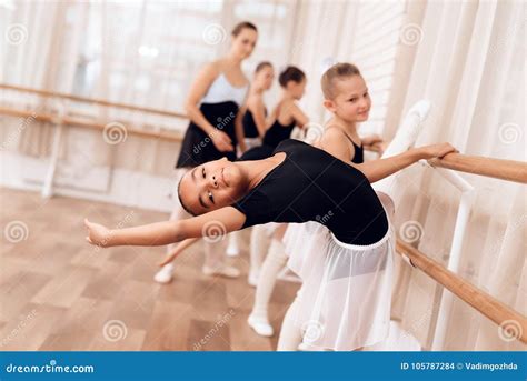 What Makes Dance Dance