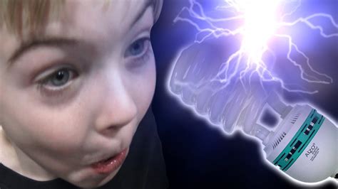 What Makes Static Electricity Light Up