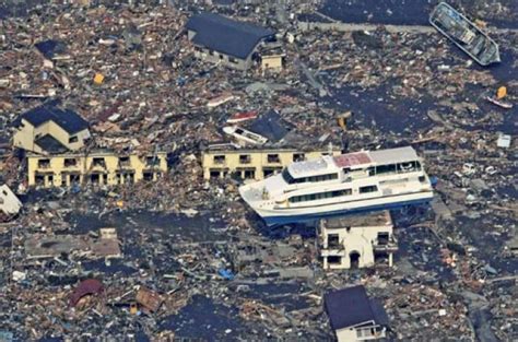 what natural disasters happen in japan