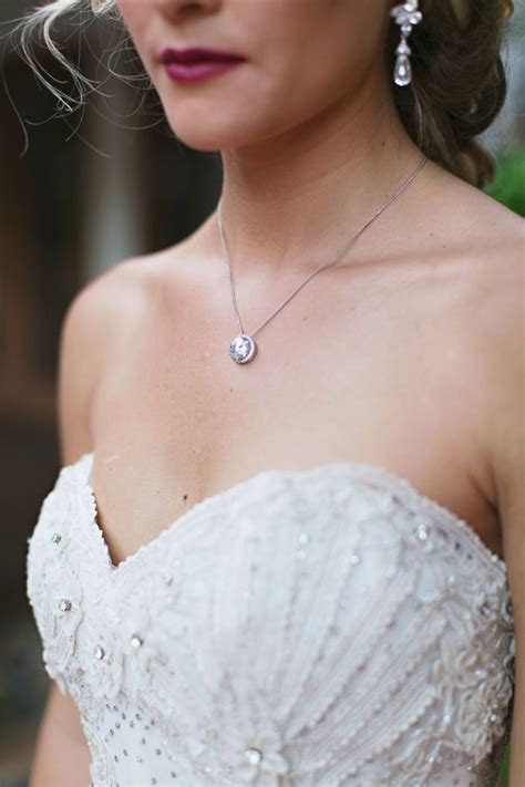 The What Necklace To Wear With Strapless Wedding Dress For Hair Ideas