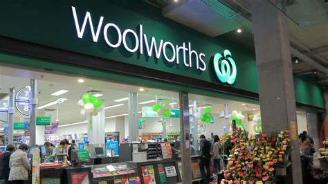what network is woolworths mobile on