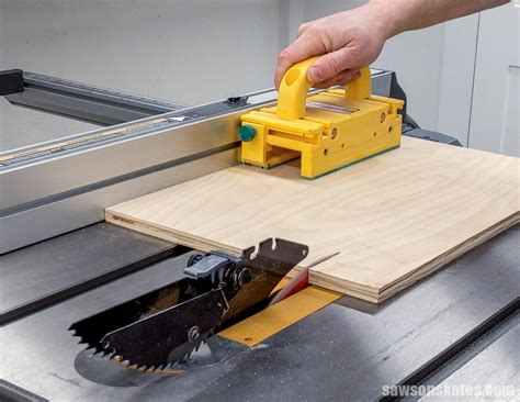 What Not To Do When Using A Table Saw