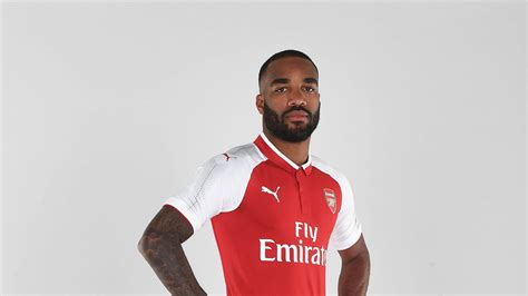 what number is lacazette wear