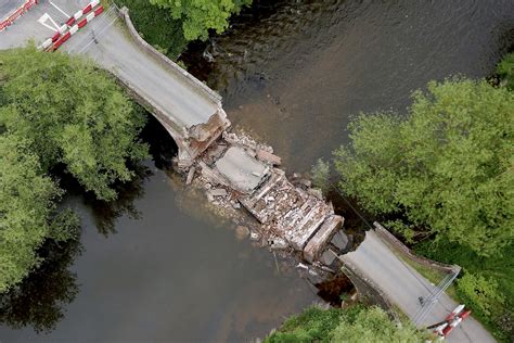 what other bridges collapsed