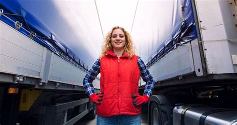 what percent of truck drivers are female