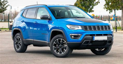 what ply tires on a jeep compass