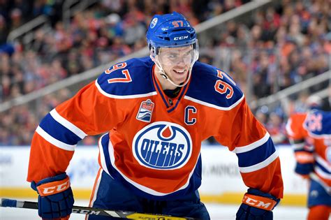 what position is connor mcdavid