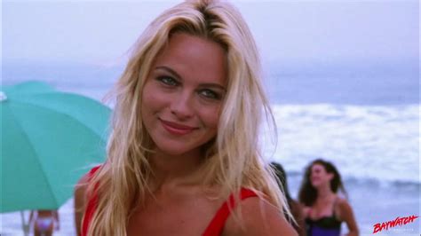 what season did pamela anderson join baywatch