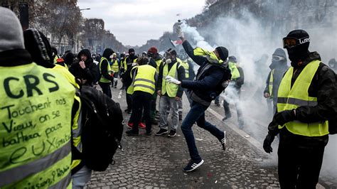 what started the riots in france 2020