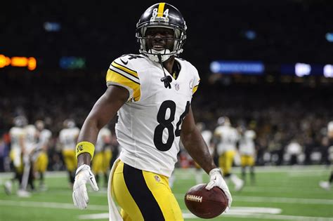what team is antonio brown on 2023