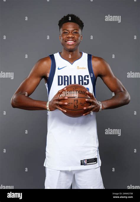 what team is kostas antetokounmpo on nba