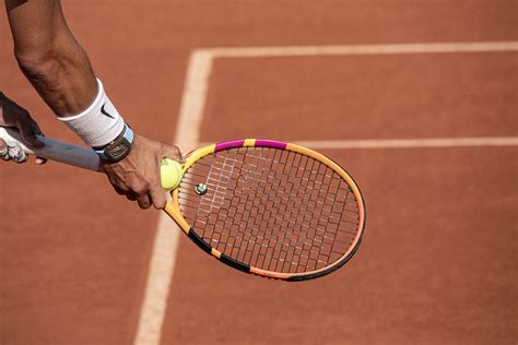what tennis racquet does nadal use