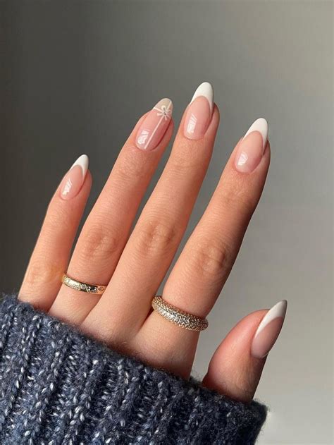 What Time Does Classy Nails Open