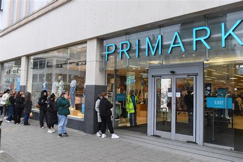what time does primark open in aberdeen