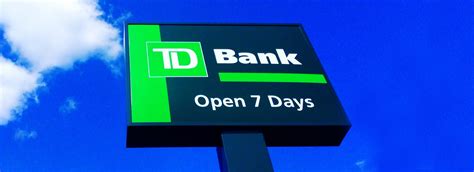 what time does td bank stay open till today