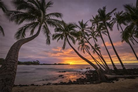 what time is sunset in hawaii today