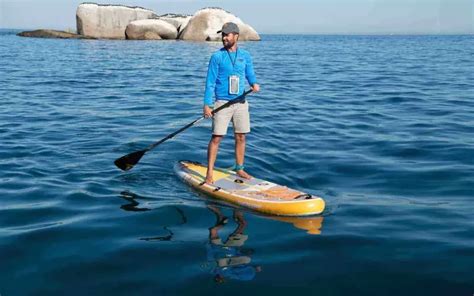 What To Bring While Paddleboarding