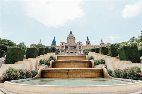 what to do at montjuic