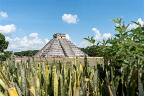 What to Expect at Chichen Itza