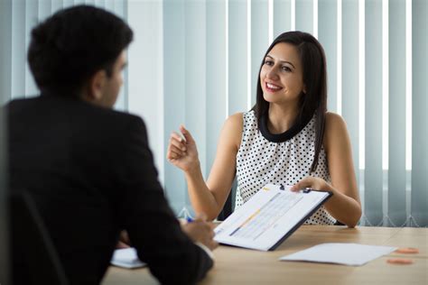 what to expect in a first round interview