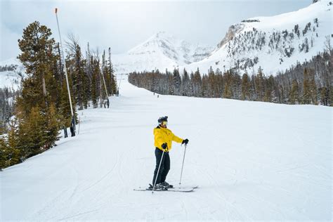 What To Know Before Skiing