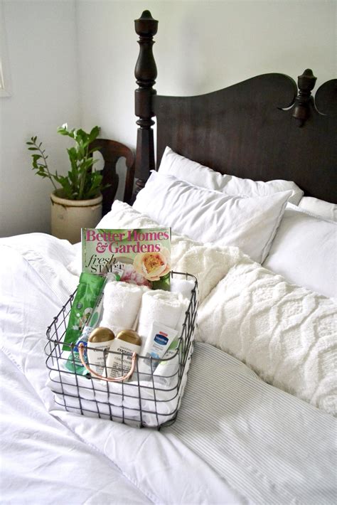 What To Put In A Basket In The Bedroom