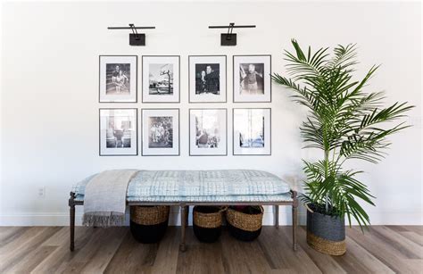 What To Put In A Gallery Wall