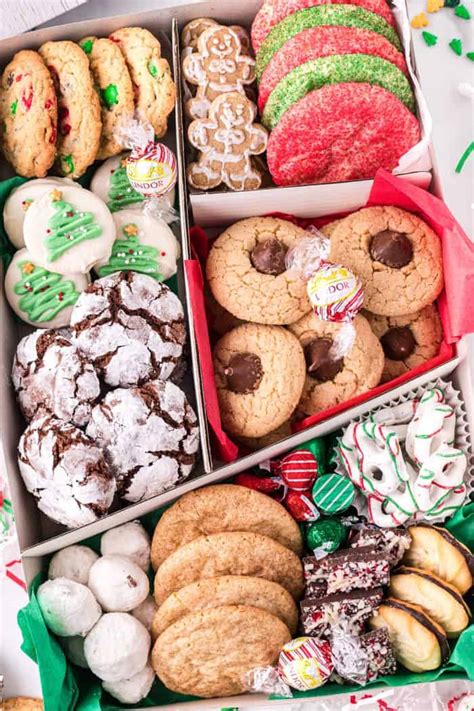 What To Put In Cookie Box