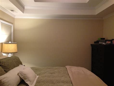 what to put on an empty wall in a bedroom