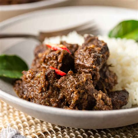 what to serve with rendang curry