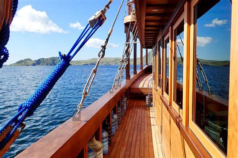 What To Take On A Liveaboard