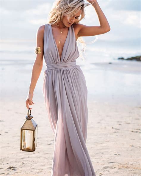Perfect What To Wear To A Fall Beach Wedding As A Guest Trend This Years