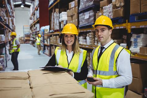 What To Wear When Working In A Warehouse