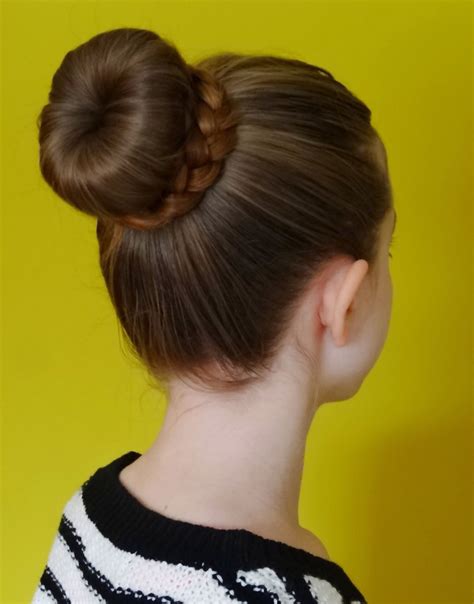 Free What To Wear With Hair In A Bun With Simple Style