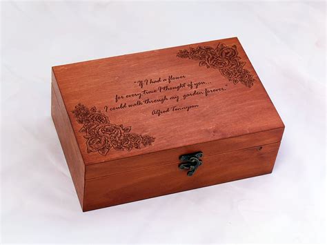 What To Write On A Keepsake Box