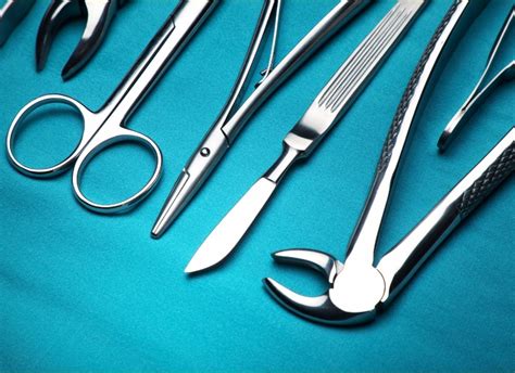 What Tools Do Plastic Surgeons Use