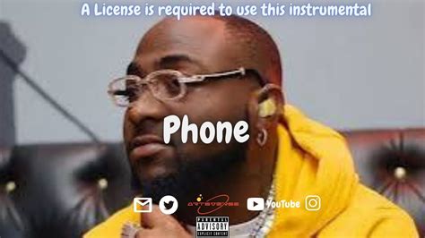 what type of phone is davido using