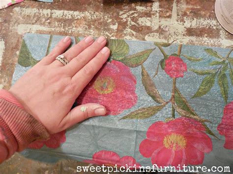 what type of varnish to use for decoupage