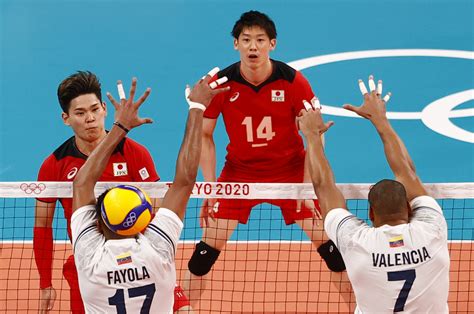what volleyball league is played in japan