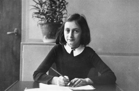 what was anne frank's childhood like
