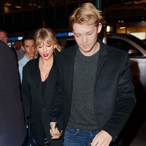 what was taylor swift's longest relationship